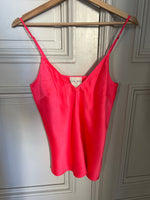 Charger l'image dans la galerie, Forte Forte - Débardeur en soie rose à fines bretelles
