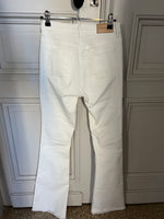 Charger l'image dans la galerie, Jeanne Vouland - Jean blanc évasé neuf avec étiquettes
