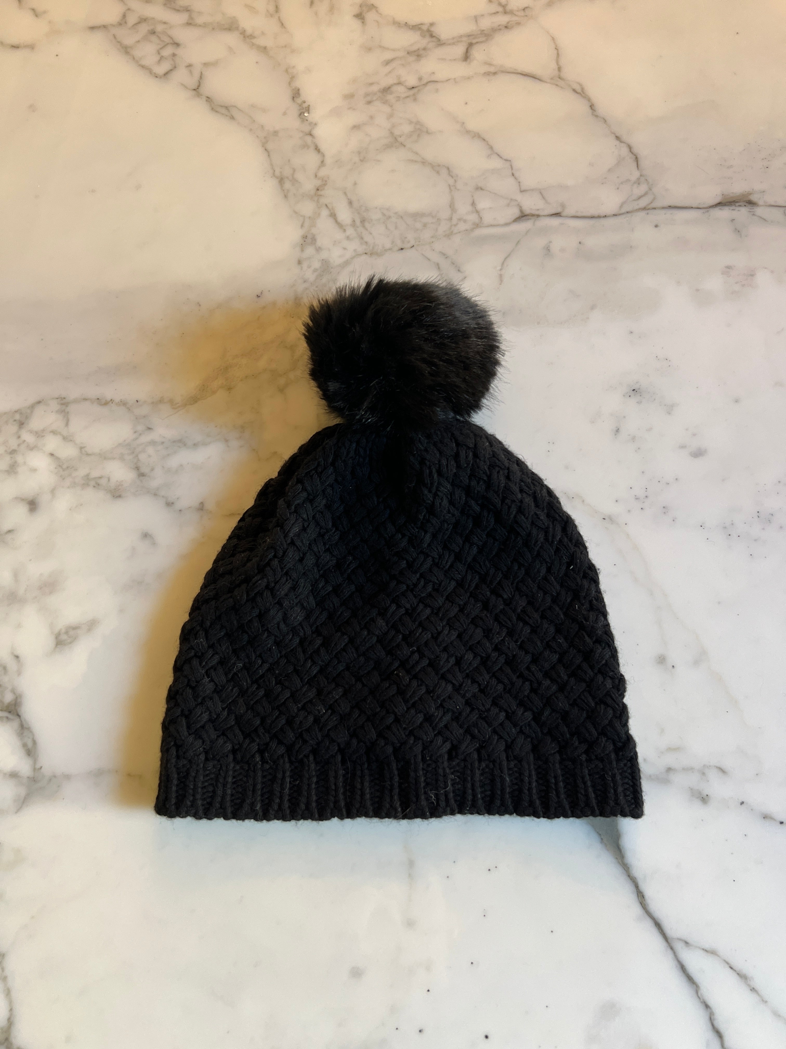 Sézane - Bonnet en laine noire