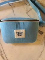 Charger l'image dans la galerie, Mama Loves you - Banane bleu ciel
