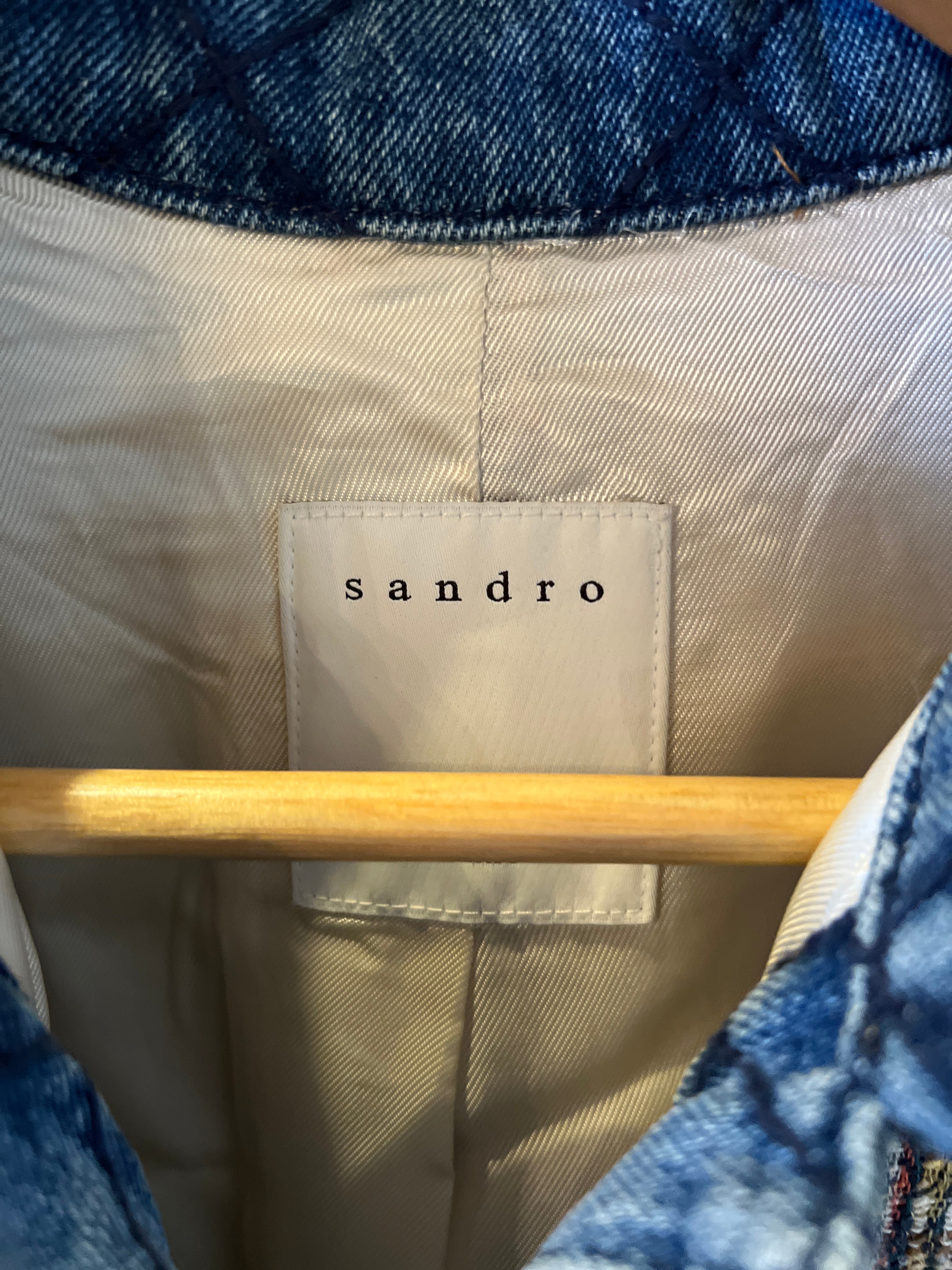 Veste Sandro en tweed coloré et jean