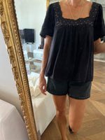 Charger l&#39;image dans la galerie, Blouse Sézane à pois dorés
