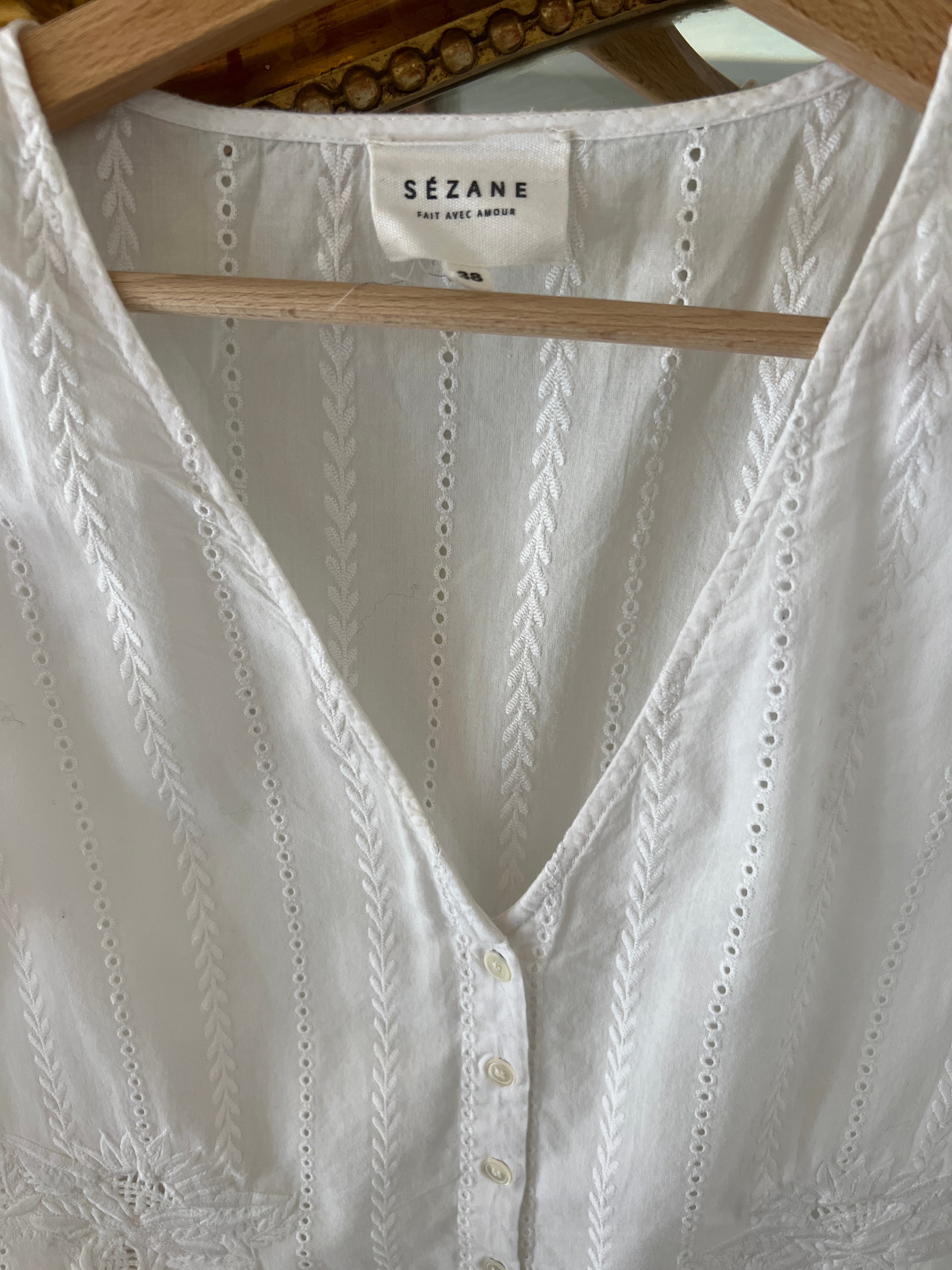 Blouse Sézane blanche brodée