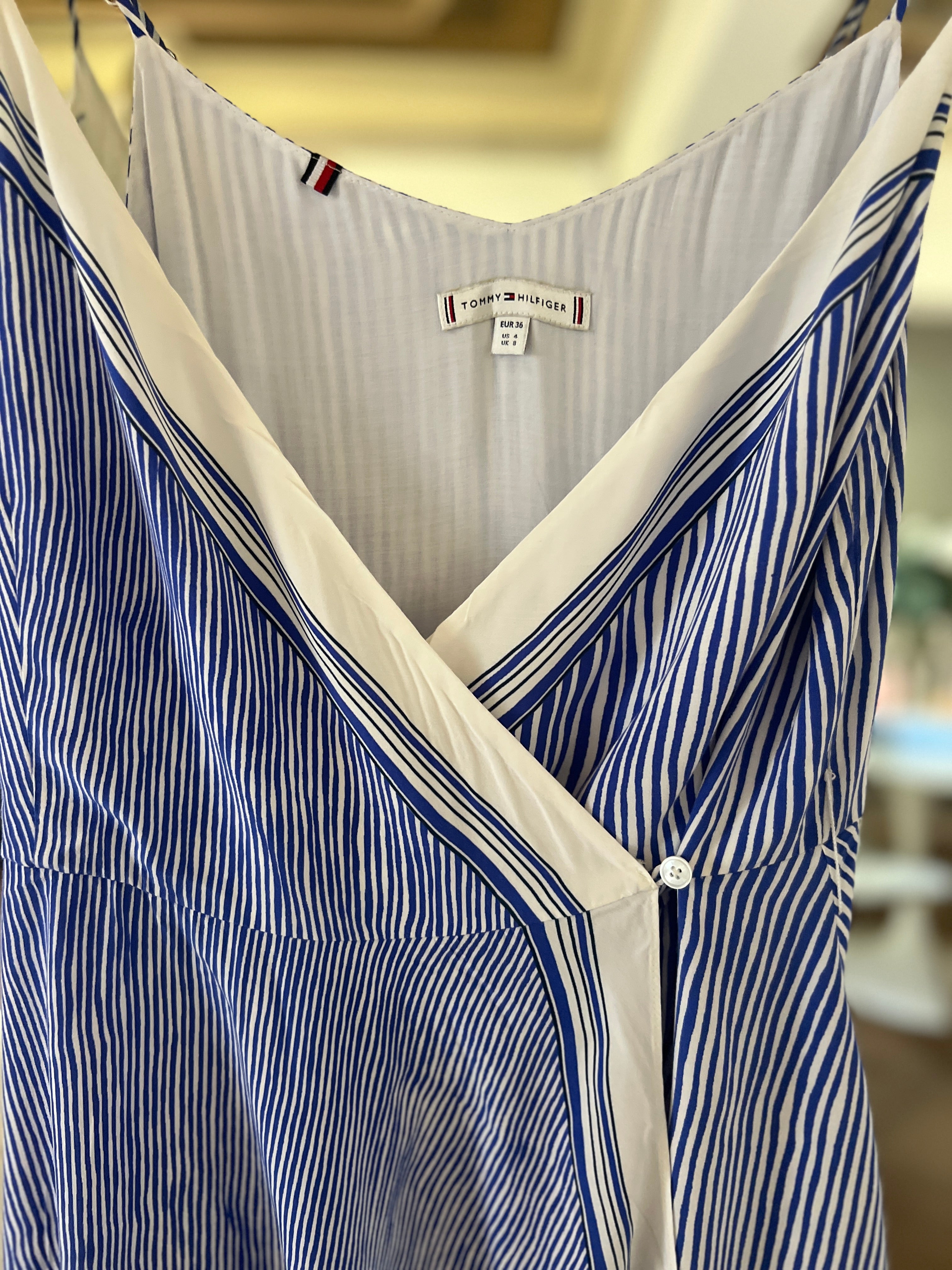 Robe Tommy Hilfiger à rayures et bretelles