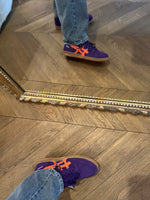 Charger l&#39;image dans la galerie, Ariane Brodier Baskets violet et orange
