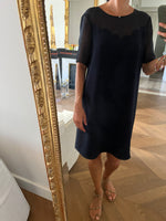 Charger l&#39;image dans la galerie, Robe Claudie Pierlot bleu marine transparence
