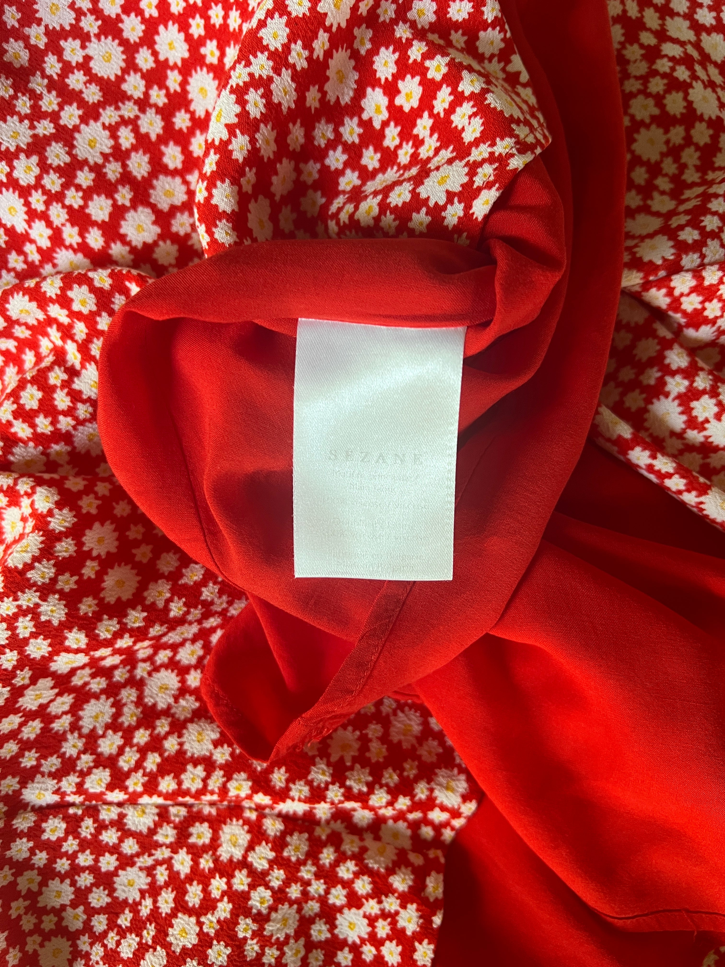 Robe Sezane rouge à fleurs