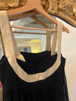 Charger l'image dans la galerie, Maje -  Robe en soie noire bretelles dorées
