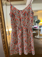 Charger l'image dans la galerie, American Vintage – Robe à motifs beige et orange en soie
