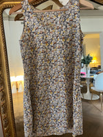 Charger l'image dans la galerie, American Vintage -  Robe en soie beige motifs à fleurs
