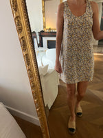 Charger l'image dans la galerie, American Vintage -  Robe en soie beige motifs à fleurs
