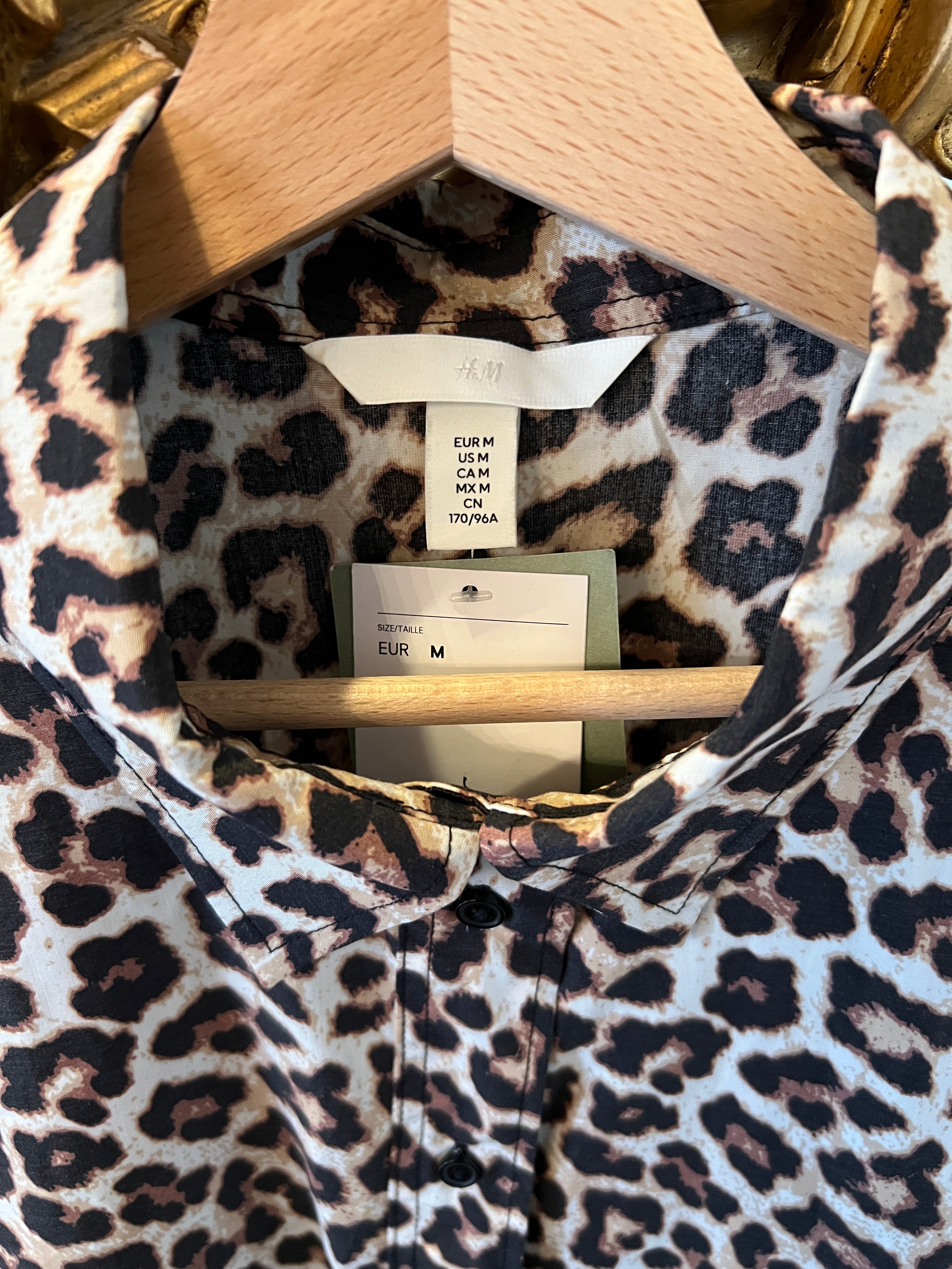 Ariane Brodier Robe chemisier leopard H&M