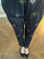 Charger l&#39;image dans la galerie, Anne Charlotte Pantalon Claudie Pierlot étoiles sequins
