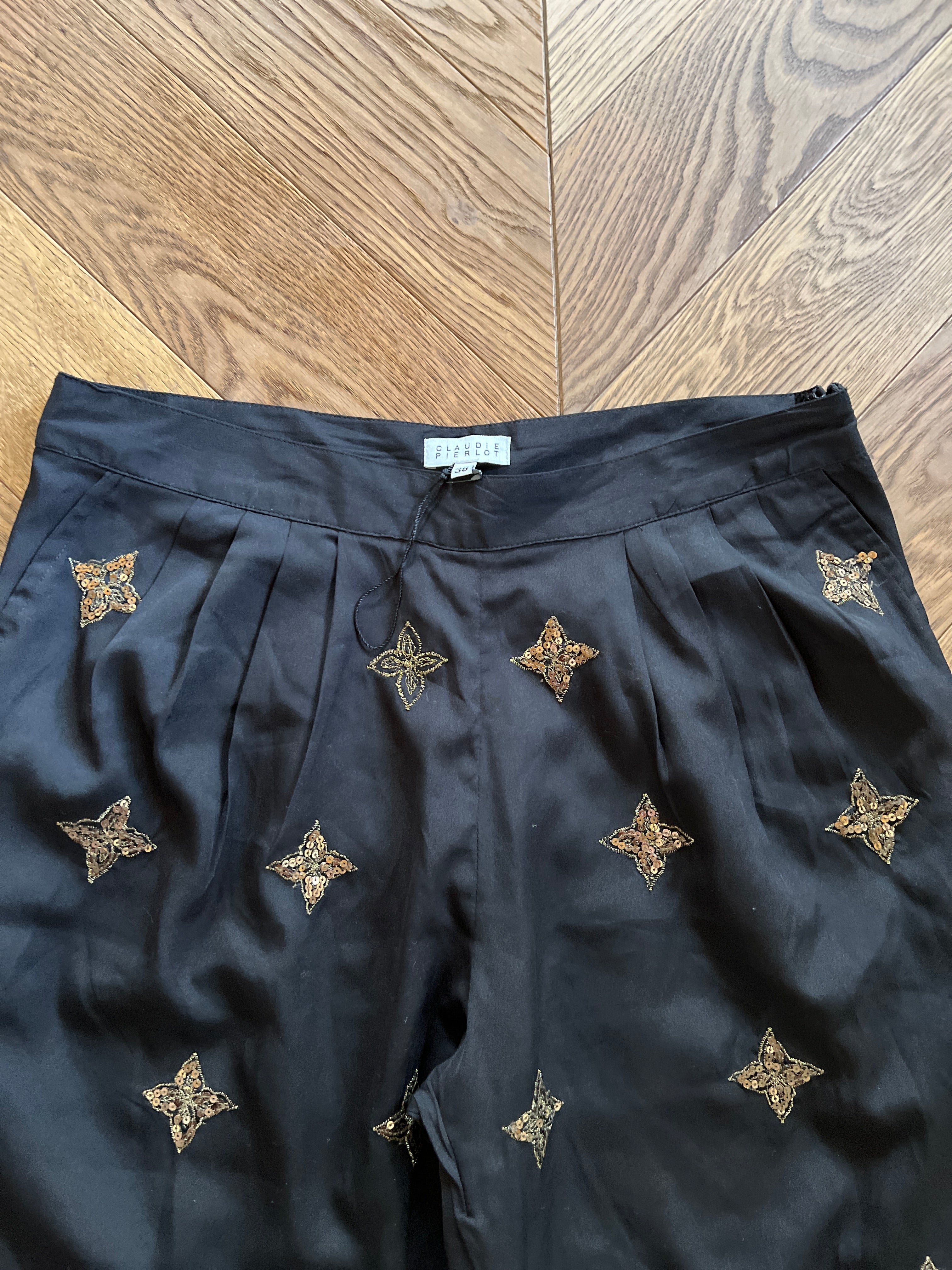 Anne Charlotte Pantalon Claudie Pierlot étoiles sequins