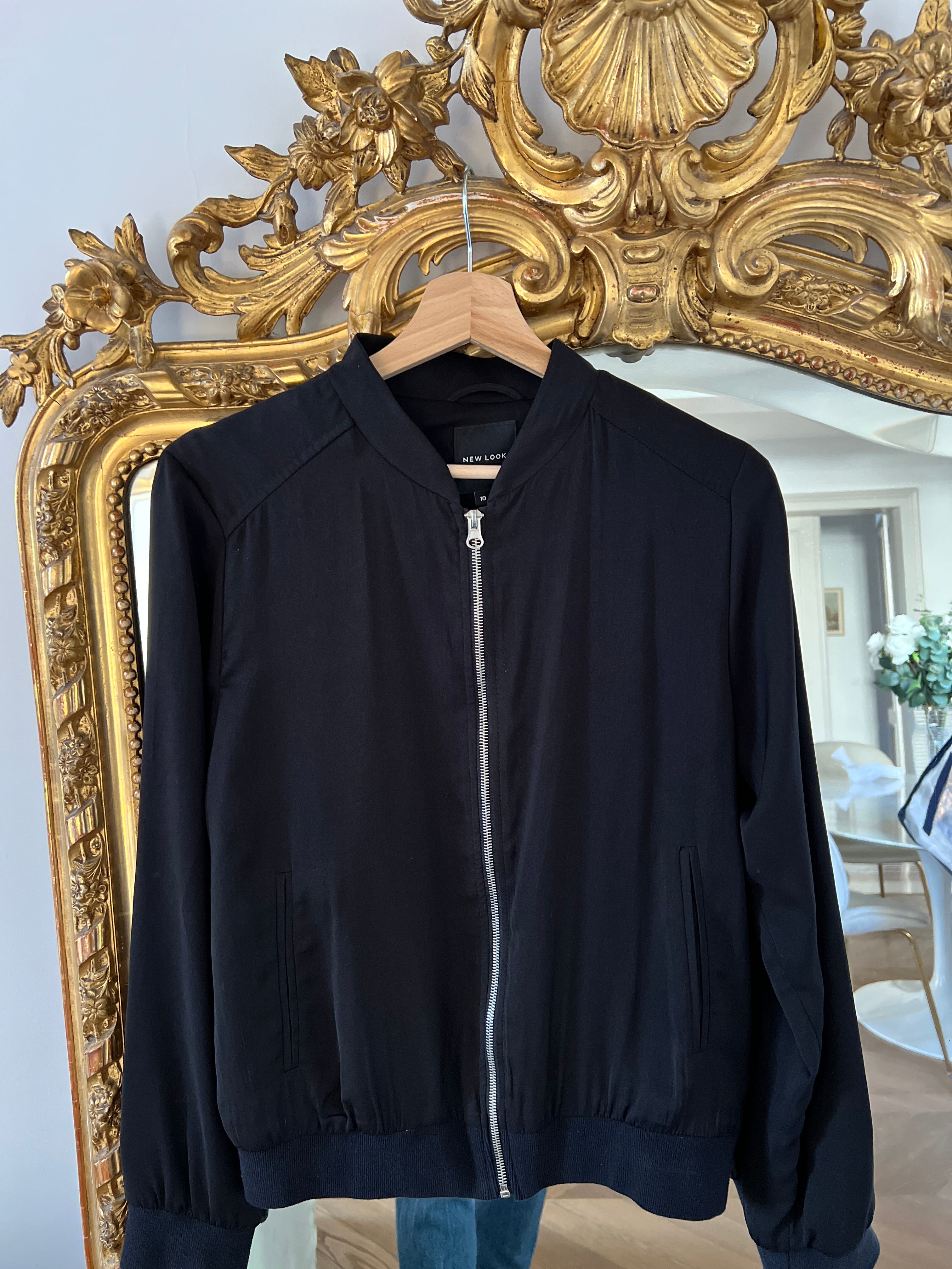 Anne Charlotte Veste bombers New Look fluide noire