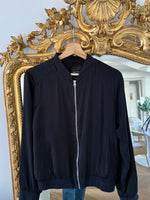 Charger l&#39;image dans la galerie, Anne Charlotte Veste bombers New Look fluide noire
