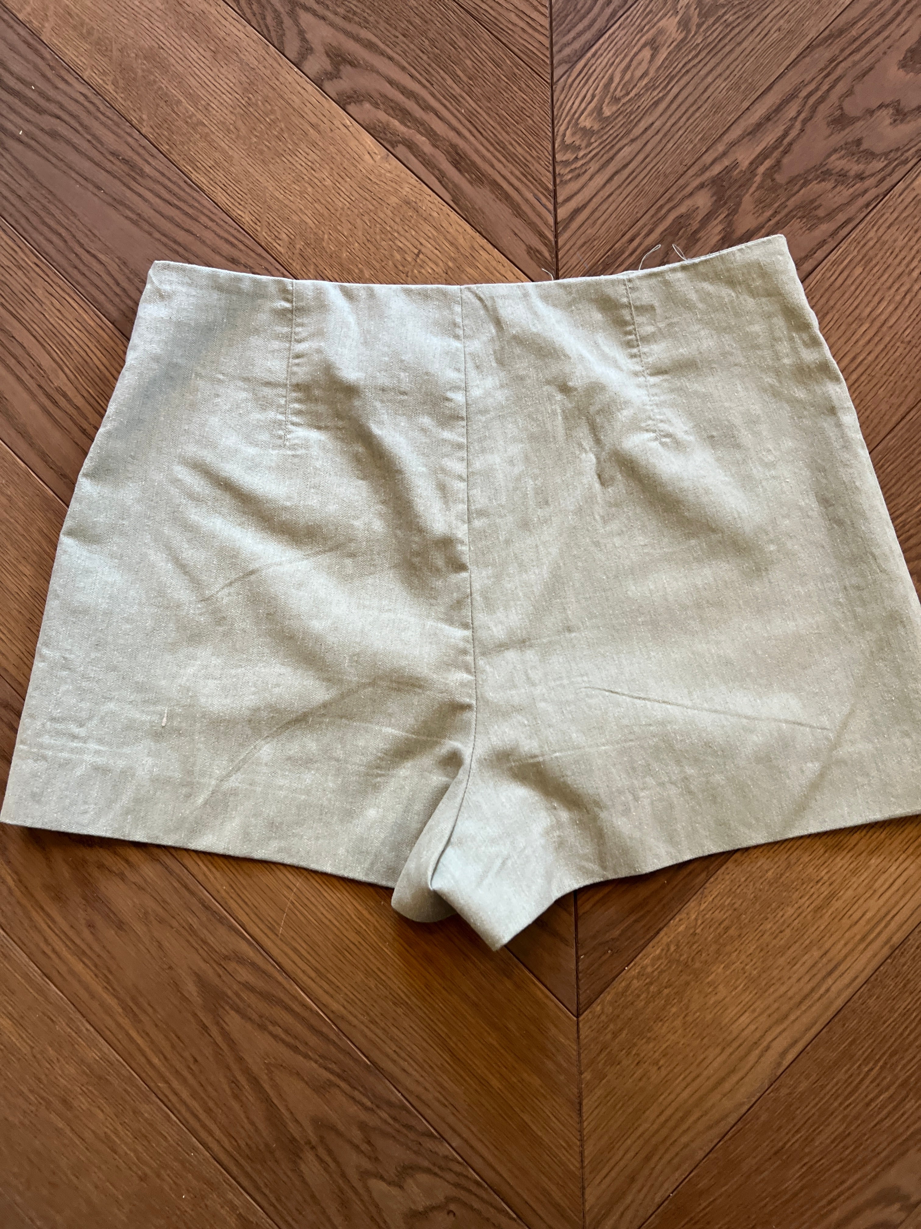 Short Zara vert clair