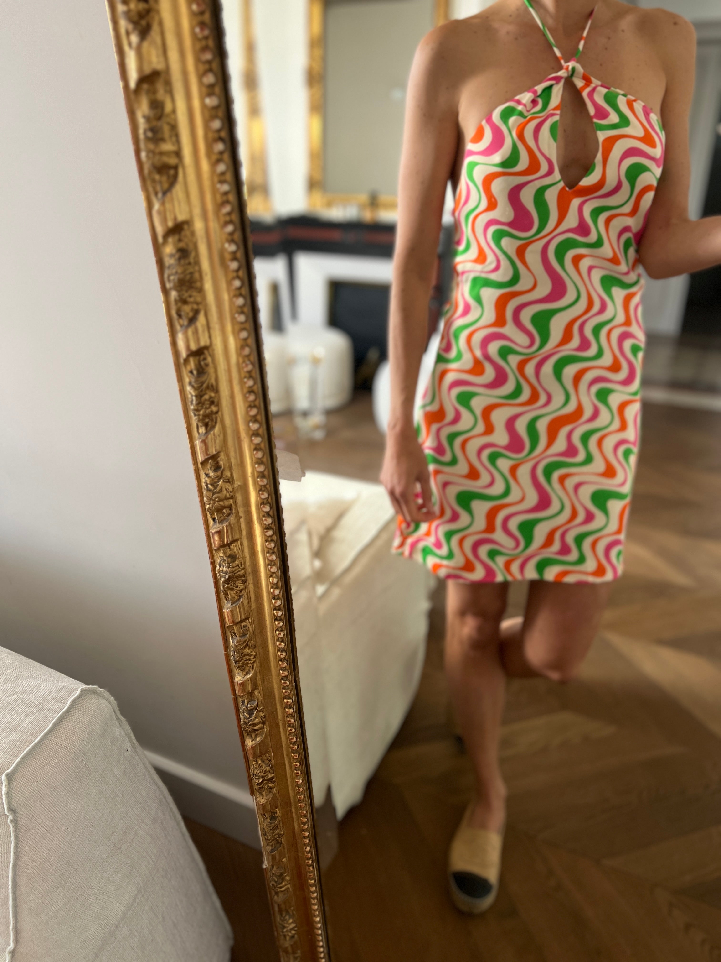 Robe Zara colorée dos nu