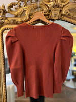 Charger l&#39;image dans la galerie, Ba&amp;sh- Pull terracotta à lacets
