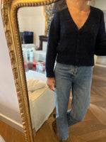 Charger l&#39;image dans la galerie, Maje-Gilet bleu marine col V
