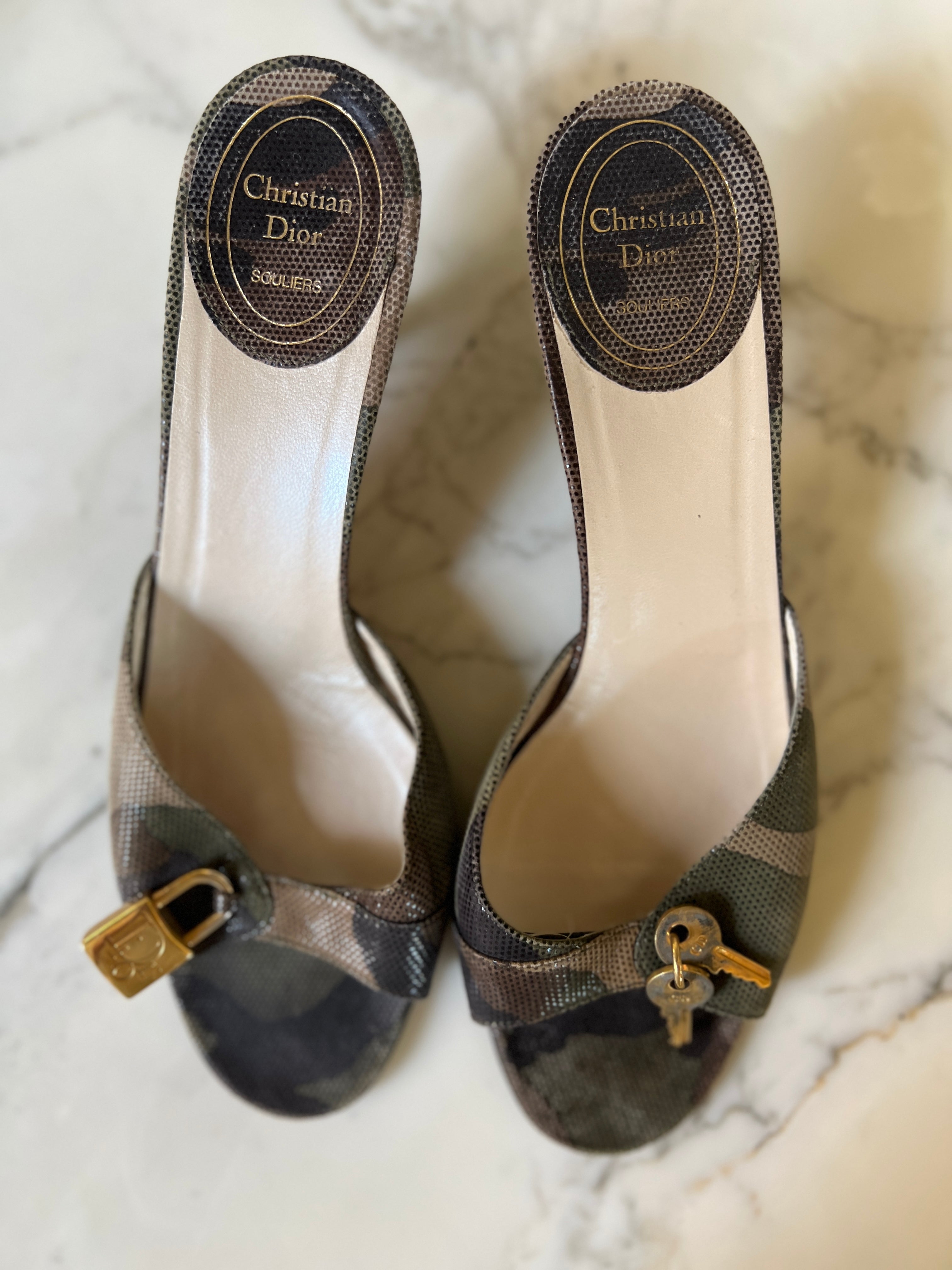 Mules Christian Dior militaire