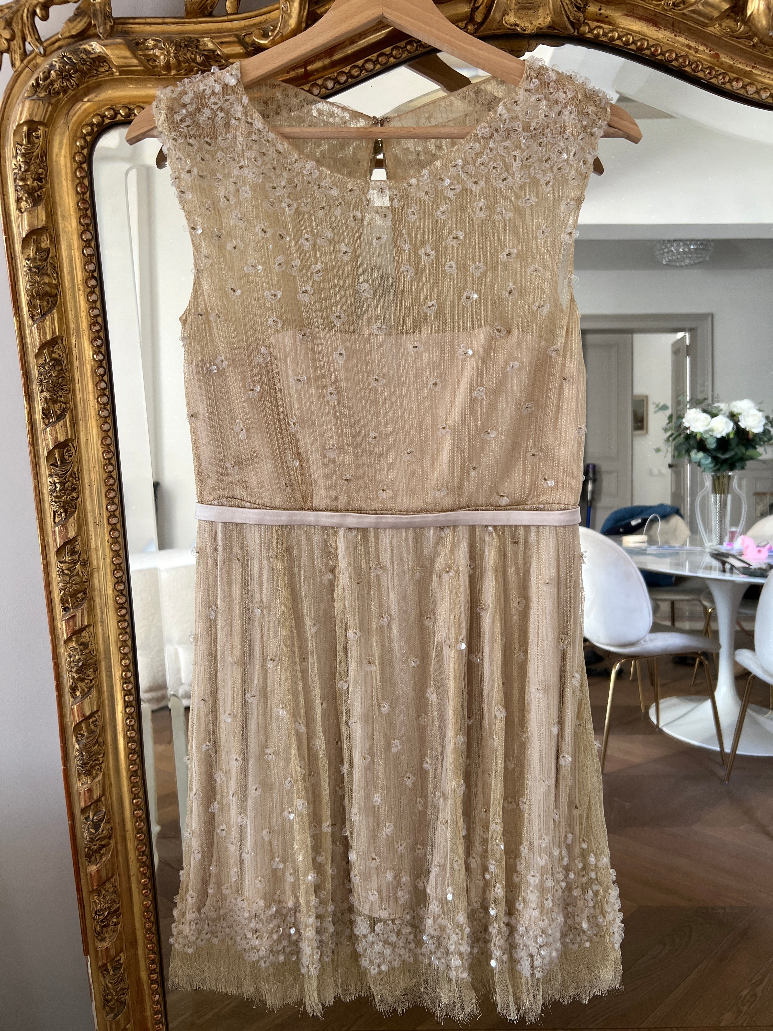 Robe dorée Caroline Bouvier