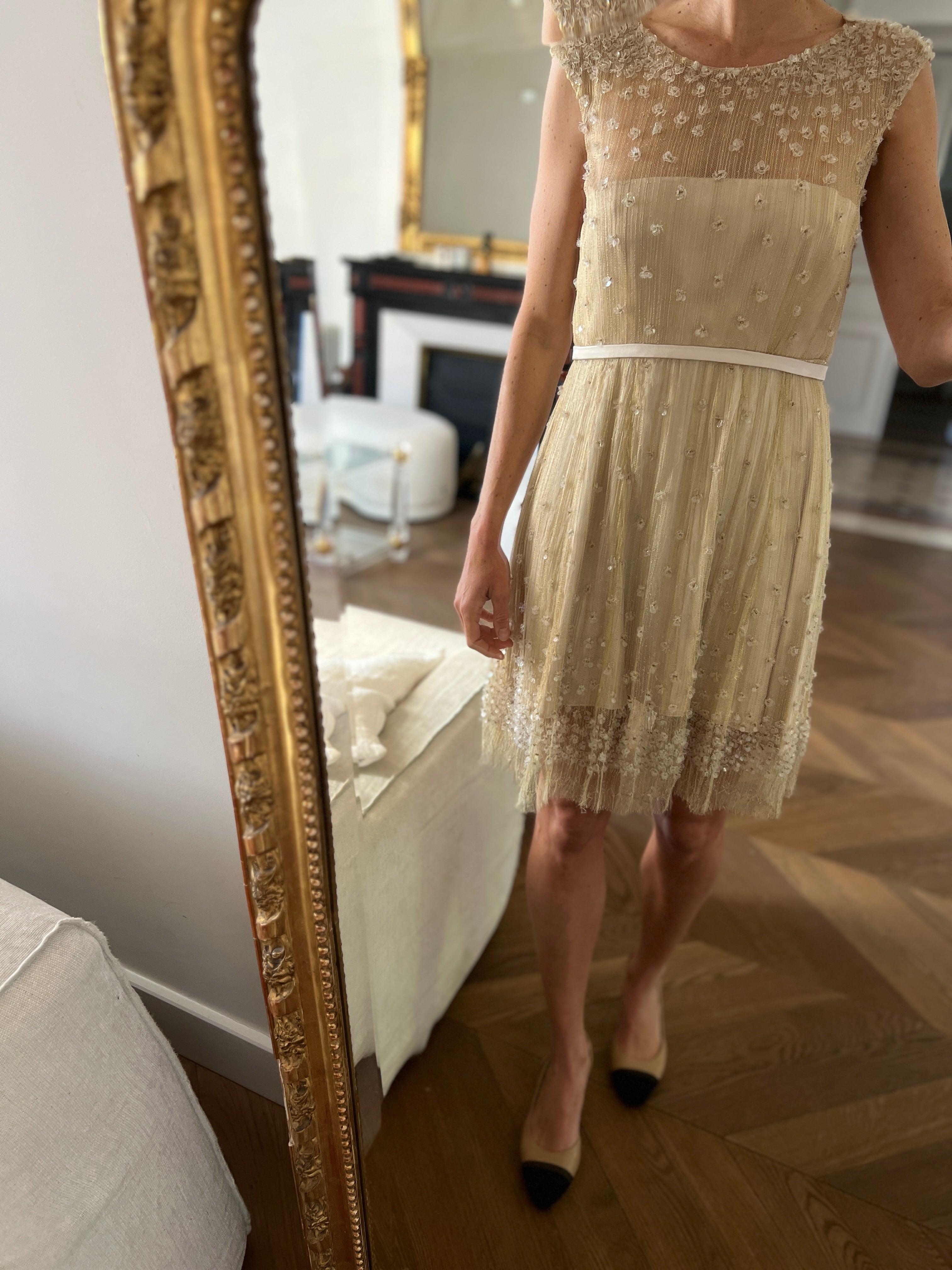 Robe dorée Caroline Bouvier