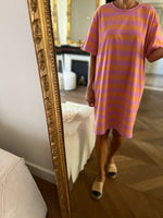 Charger l&#39;image dans la galerie, Robe t-shirt Des Petits Hauts à rayures
