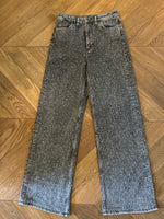 Charger l&#39;image dans la galerie, Maje-Jean à strass gris
