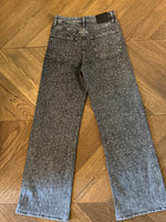 Charger l&#39;image dans la galerie, Maje-Jean à strass gris
