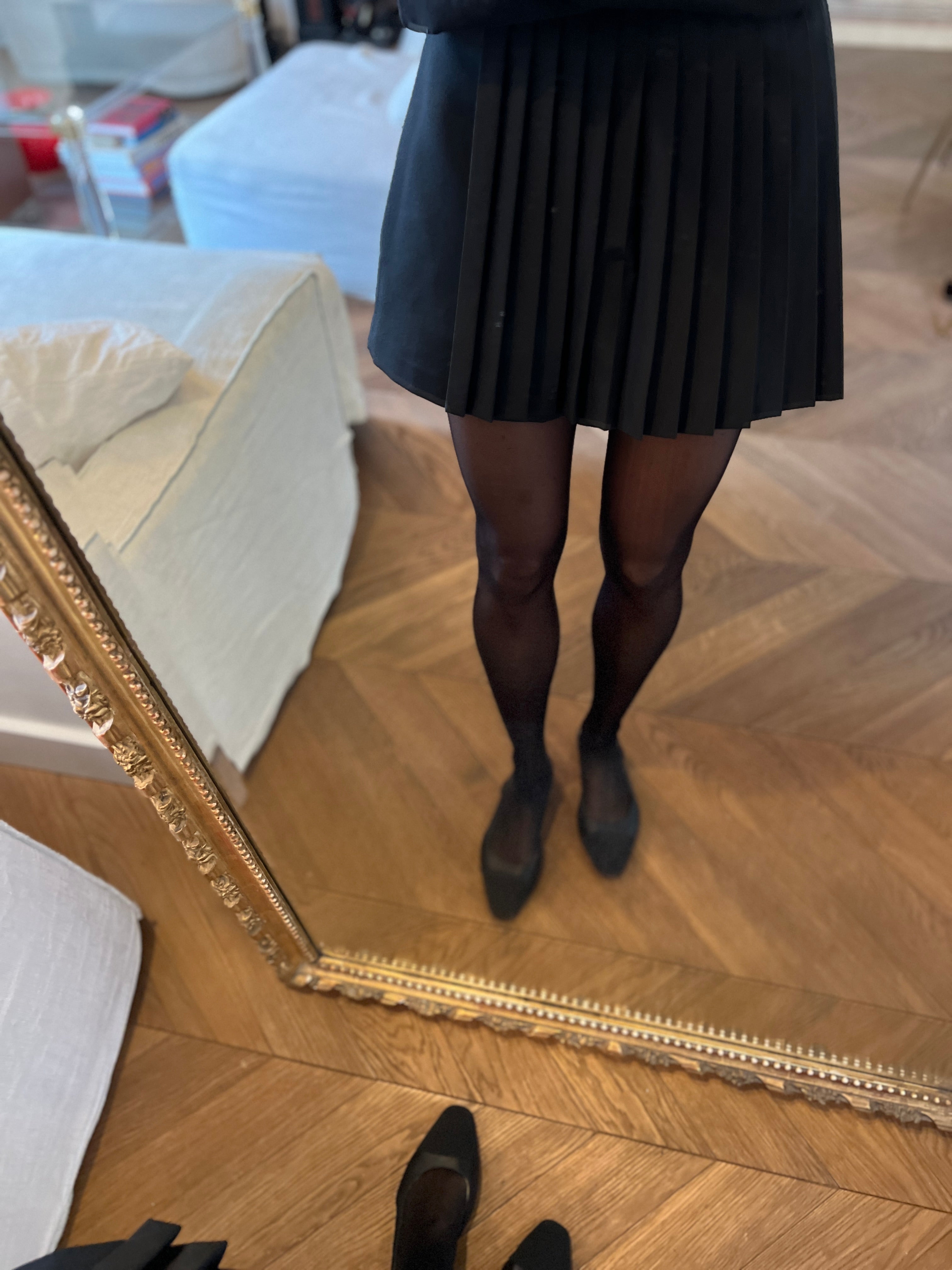 Maje - Jupe short plissée noire