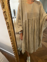 Charger l'image dans la galerie, Laurence bras - Tunique en coton à rayures beige

