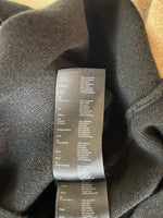 Charger l&#39;image dans la galerie, Maje - Robe noire col et bordure beige boutons dorés
