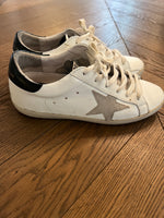 Charger l'image dans la galerie, Golden Goose - Baskets classique blanches
