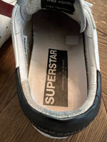 Charger l'image dans la galerie, Golden Goose - Baskets classique blanches
