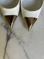 Charger l&#39;image dans la galerie, Escarpins Louis Vuitton à talons blancs
