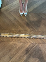 Charger l&#39;image dans la galerie, Escarpins Louis Vuitton à talons blancs
