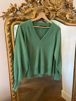Charger l'image dans la galerie, Tara Jarmon - Pull vert col V en cachemire
