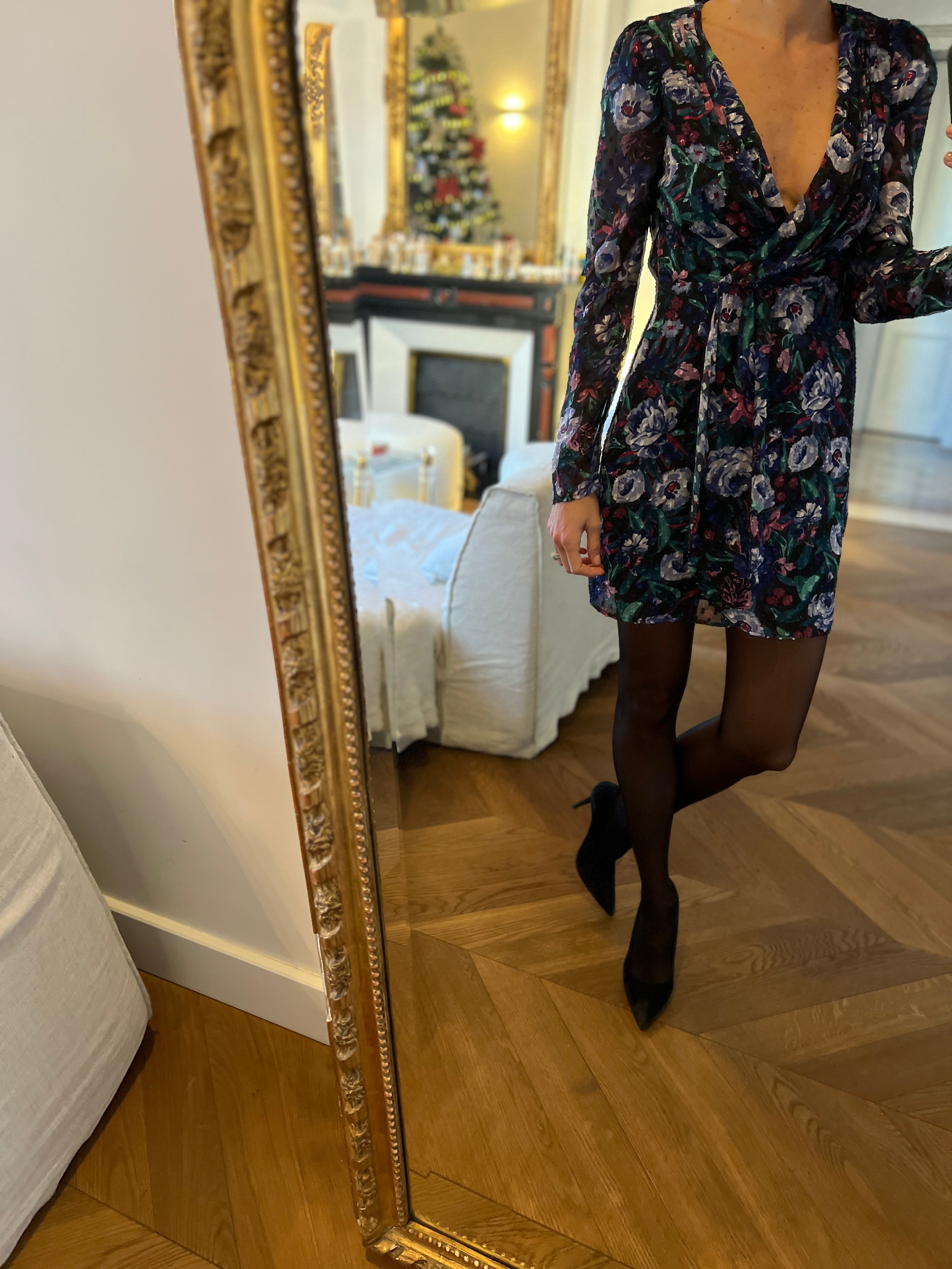 Robe Pull&Bear à fleurs violettes