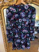 Charger l&#39;image dans la galerie, Robe Pull&amp;Bear à fleurs violettes
