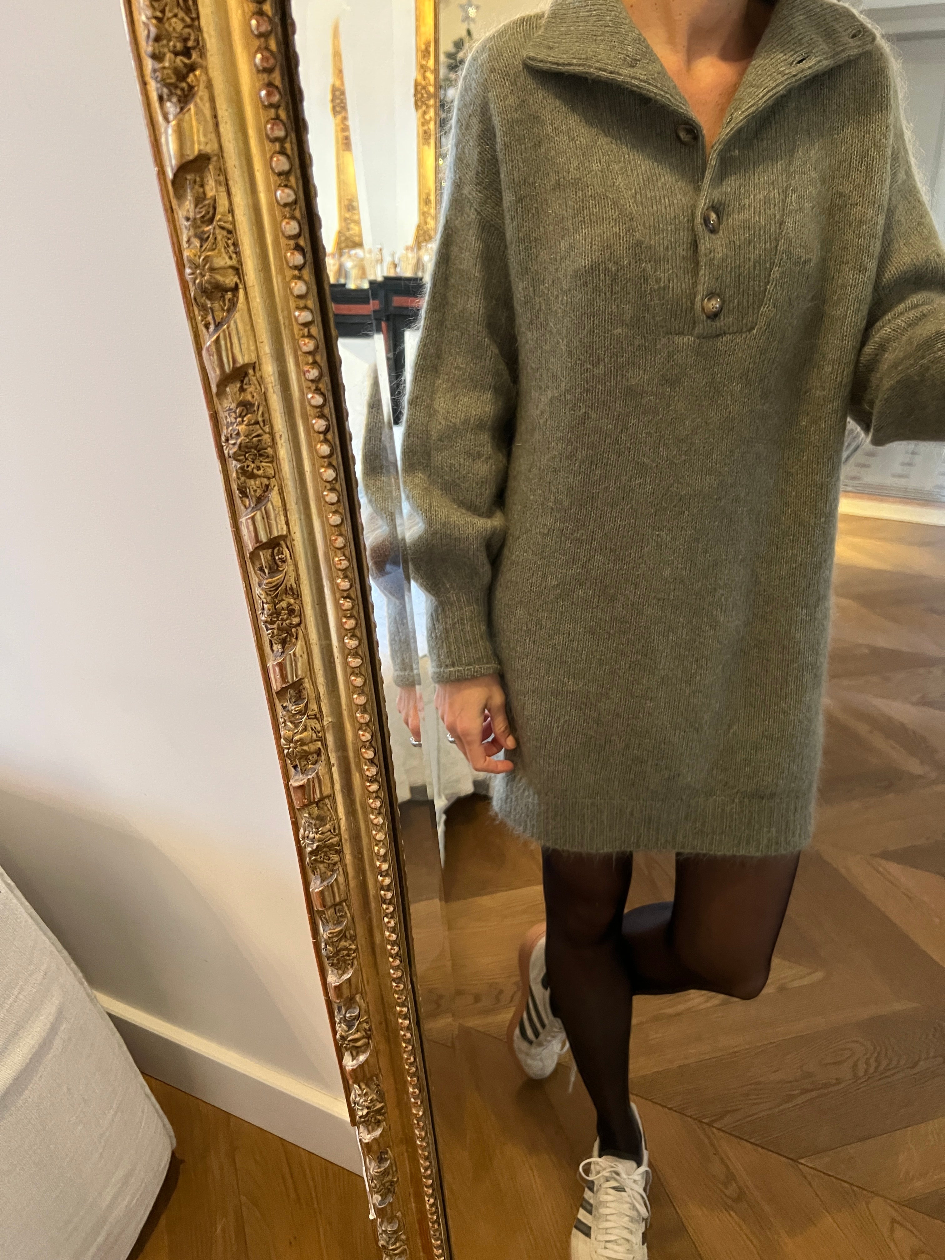 Robe Sezane vert col montant