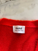 Charger l'image dans la galerie, OOTD - Cardigan rouge
