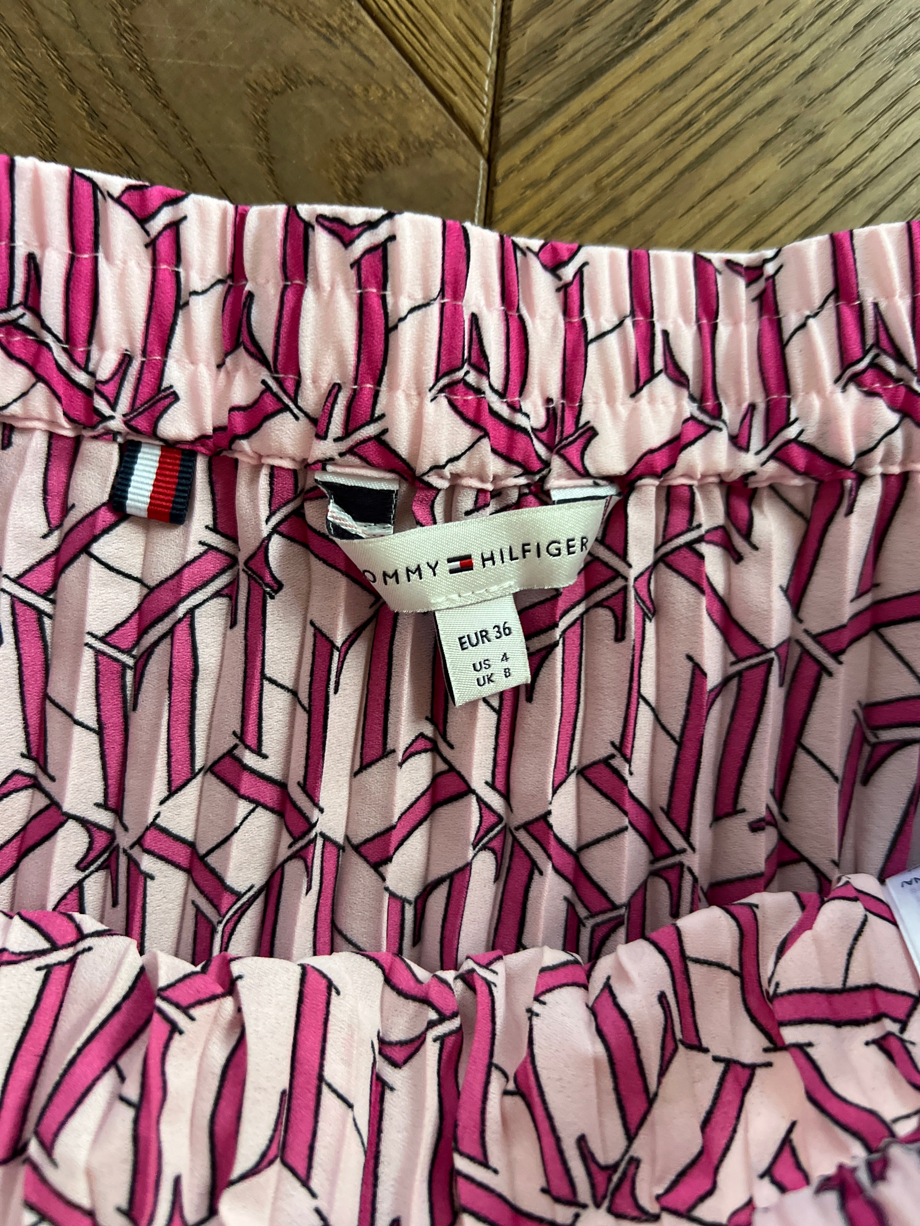 Jupe Tommy Hilfiger plissée rose