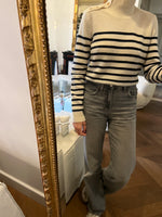 Charger l'image dans la galerie, Maje - Pull en cachemire rayé ecru
