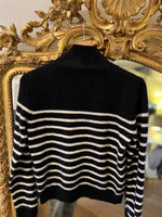 Charger l'image dans la galerie, Maje - Pull en cachemire rayé noir
