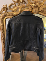 Charger l'image dans la galerie, Maje - Perfecto court en cuir noir
