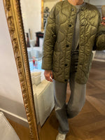 Charger l'image dans la galerie, Mango - Veste kaki matelassée
