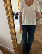 Charger l'image dans la galerie, Stella&amp;Suzie- Blouse broderie blanche
