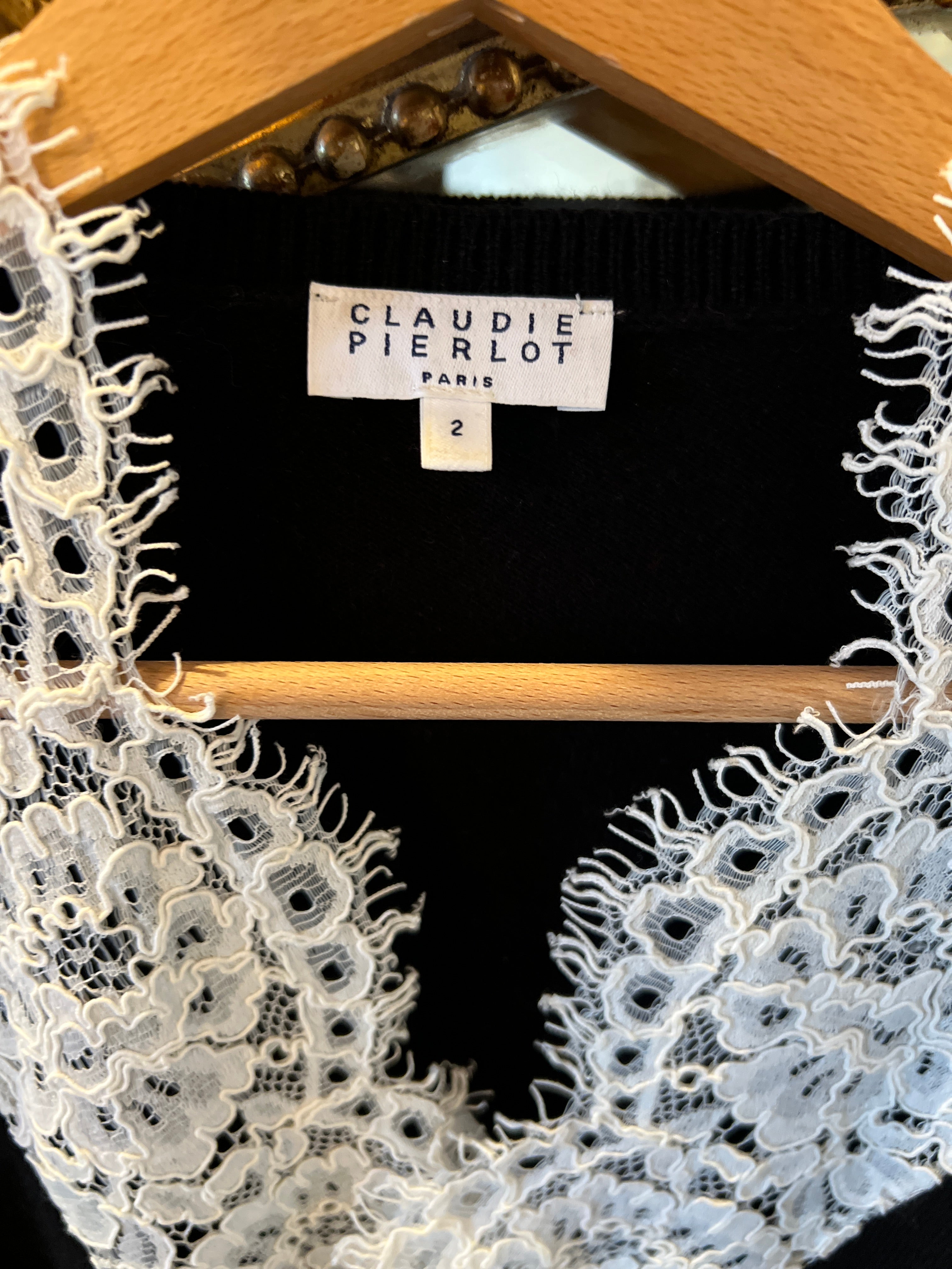 Pull Claudie Pierlot en dentelle blanche