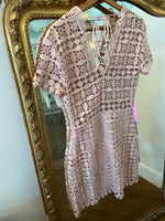 Charger l'image dans la galerie, Sandro - Robe broderie vieux rose
